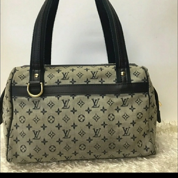 Louis Vuitton Handbags - 🌸LV Josephine🌸